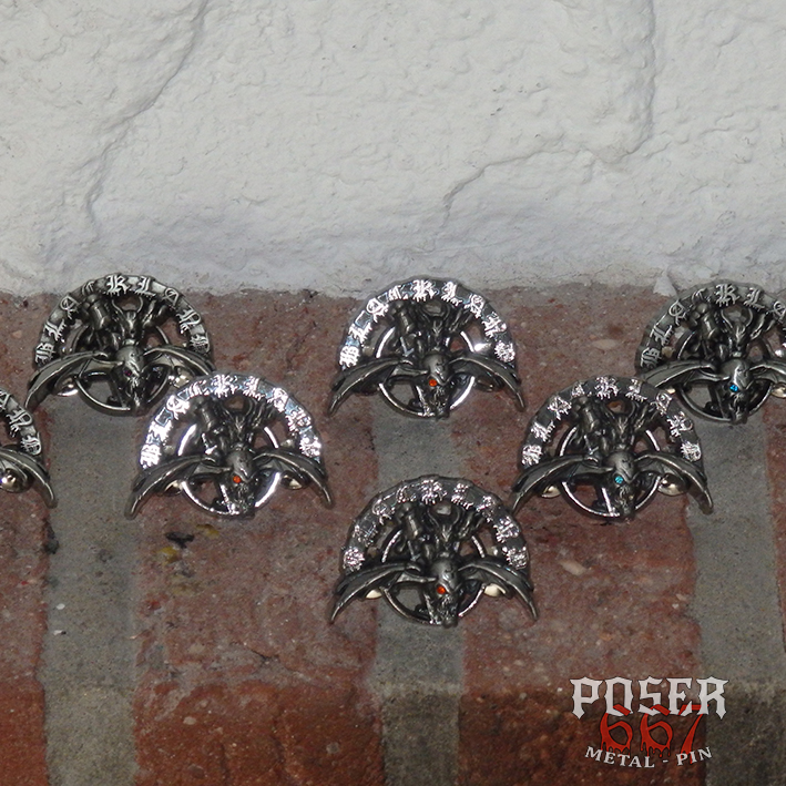 blackland-berlin-3d-metal-pin-anstecker-rotes-auge-antik-silber image 2
