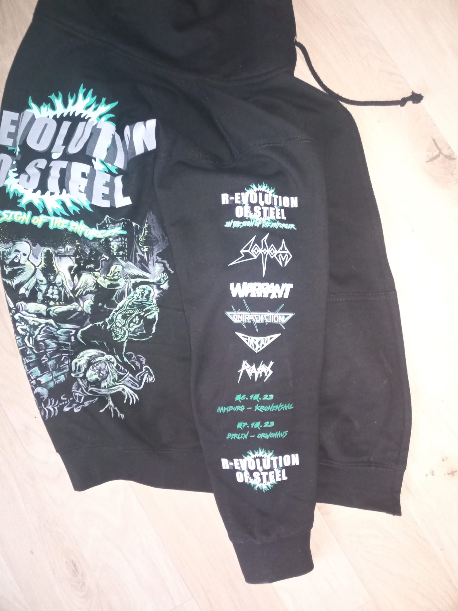 r-evolution-of-steel-shirt-feb-2024-schwarz-siebdruck image 4