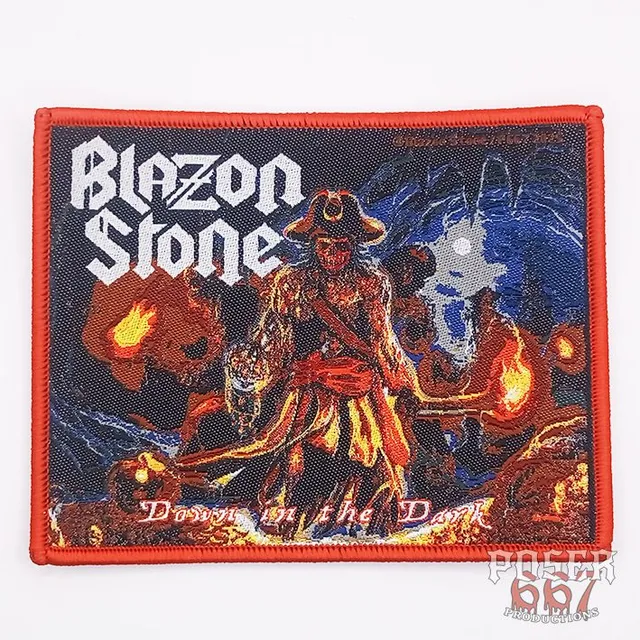 poser667-blazon-stone-down-in-the-dark-patch-9-5x7-5-cm image 1