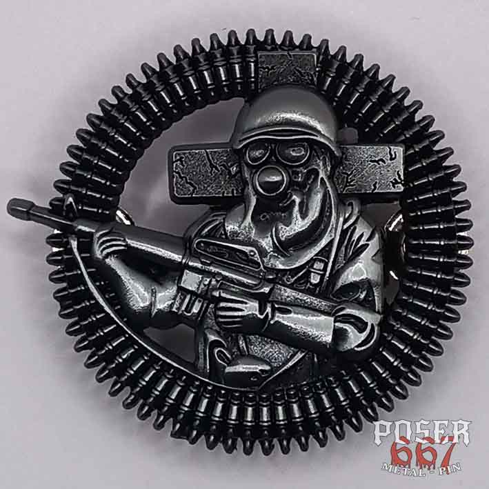 sodom-persecution-mania-3d-pin-antik-silber-4-5-cm image 2