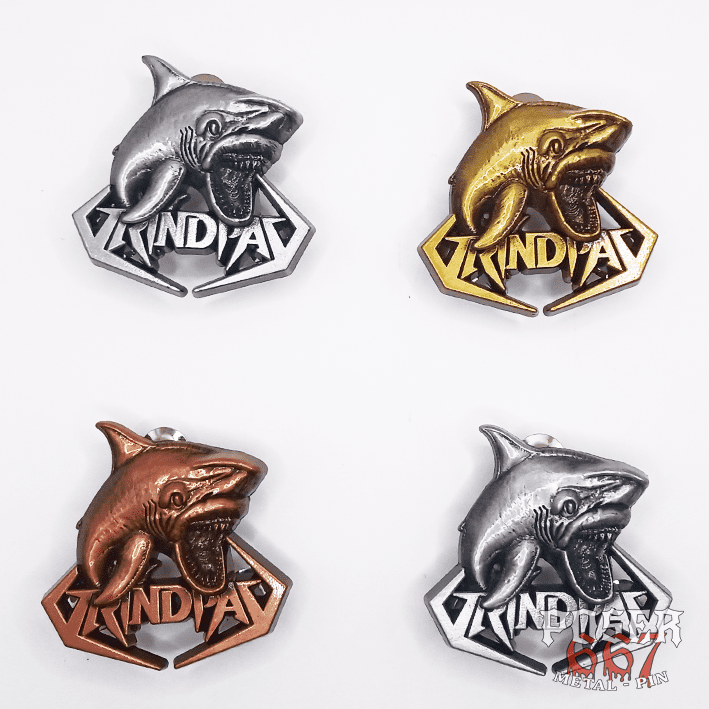 grindpad-shark-3d-pin-anstecker-4-5-cm-antik-silber image 1