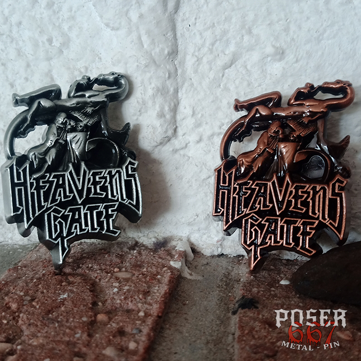 poser667-heavens-gate-livin-for-sale-3d-pin-antik-silber-5cm image 2