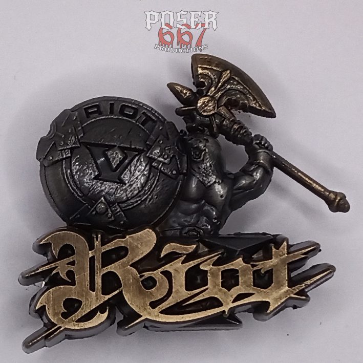 poser667-riot-v-armor-of-light-3d-pin-metall-50mm image 1
