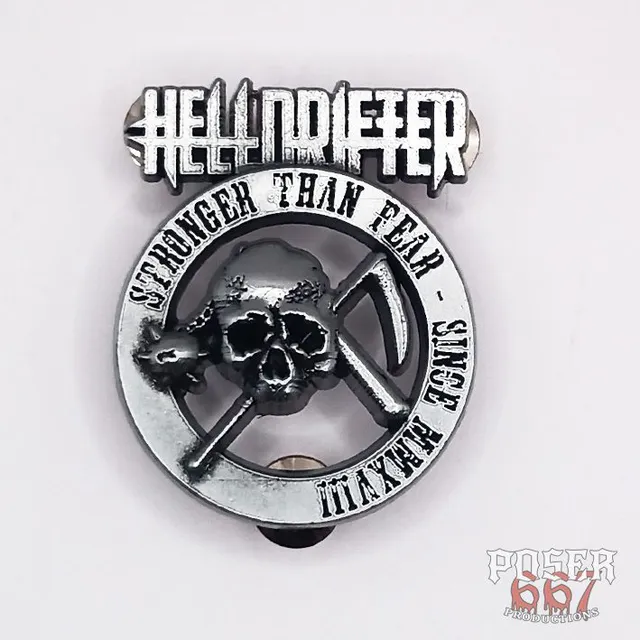 helldrifter-stronger-than-fear-3d-pin-metall-5-cm image 1