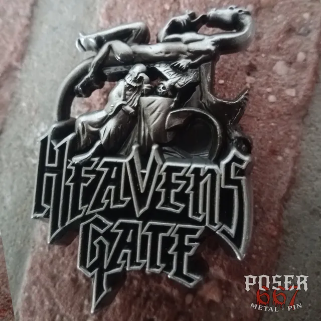 poser667-heavens-gate-livin-for-sale-3d-pin-antik-silber-5cm image 1