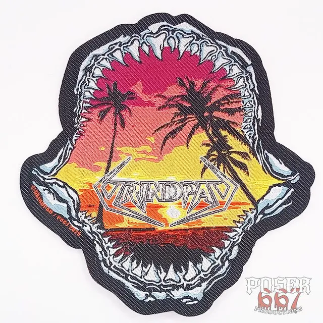 poser667-grindpad-sharkmouth-patch-11-cm-nachtleuchtend image 1
