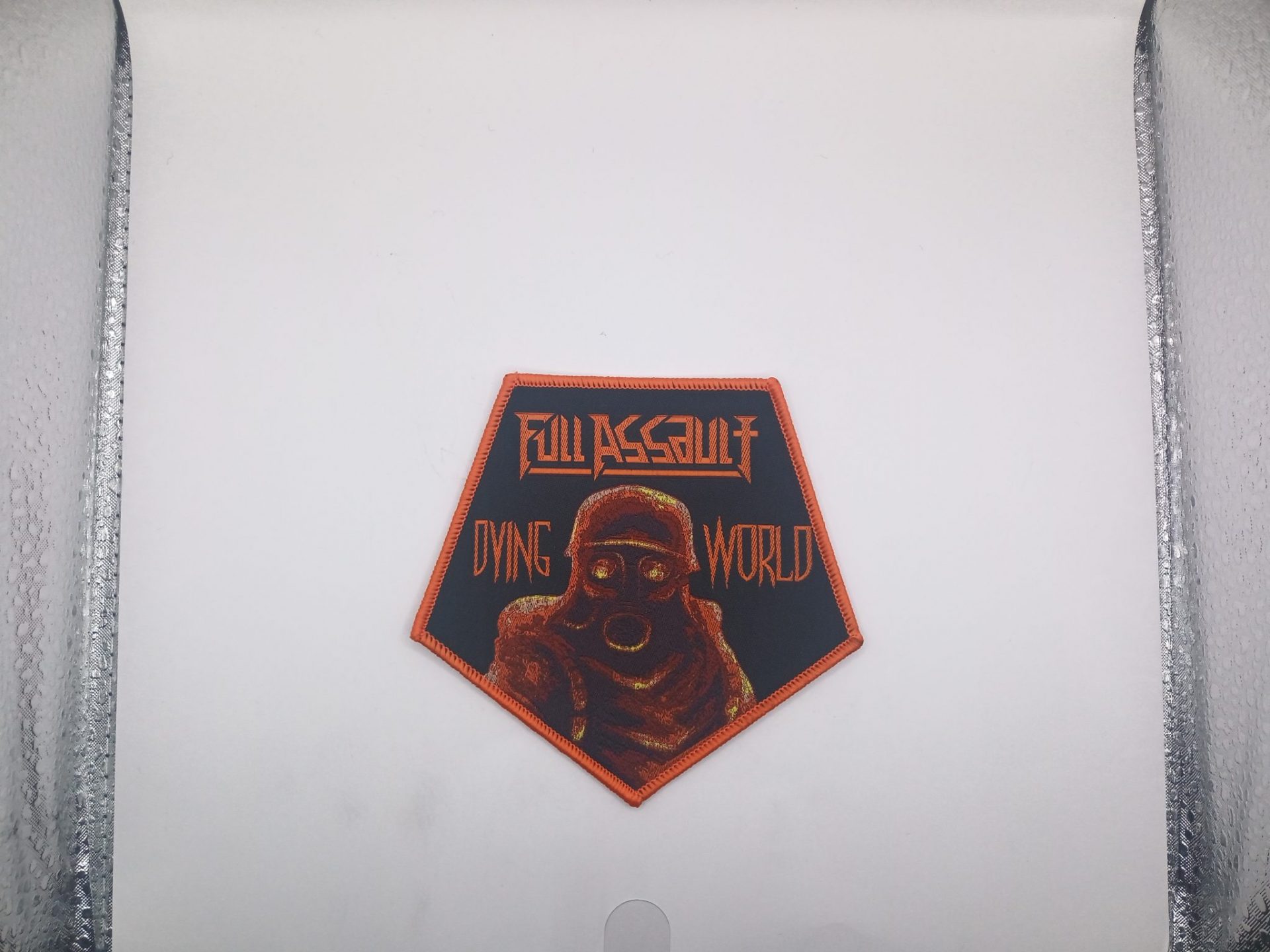 poser667-full-assault-dying-world-patch-schwarz-10-cm image 5