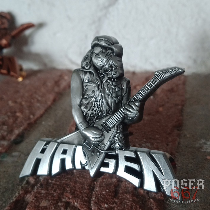 hansen-born-with-a-hammer-aufn-her-gold-9-5-cm image 3