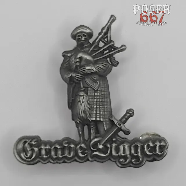 poser667-grave-digger-tunes-of-war-3d-pin-5-cm-antik image 1