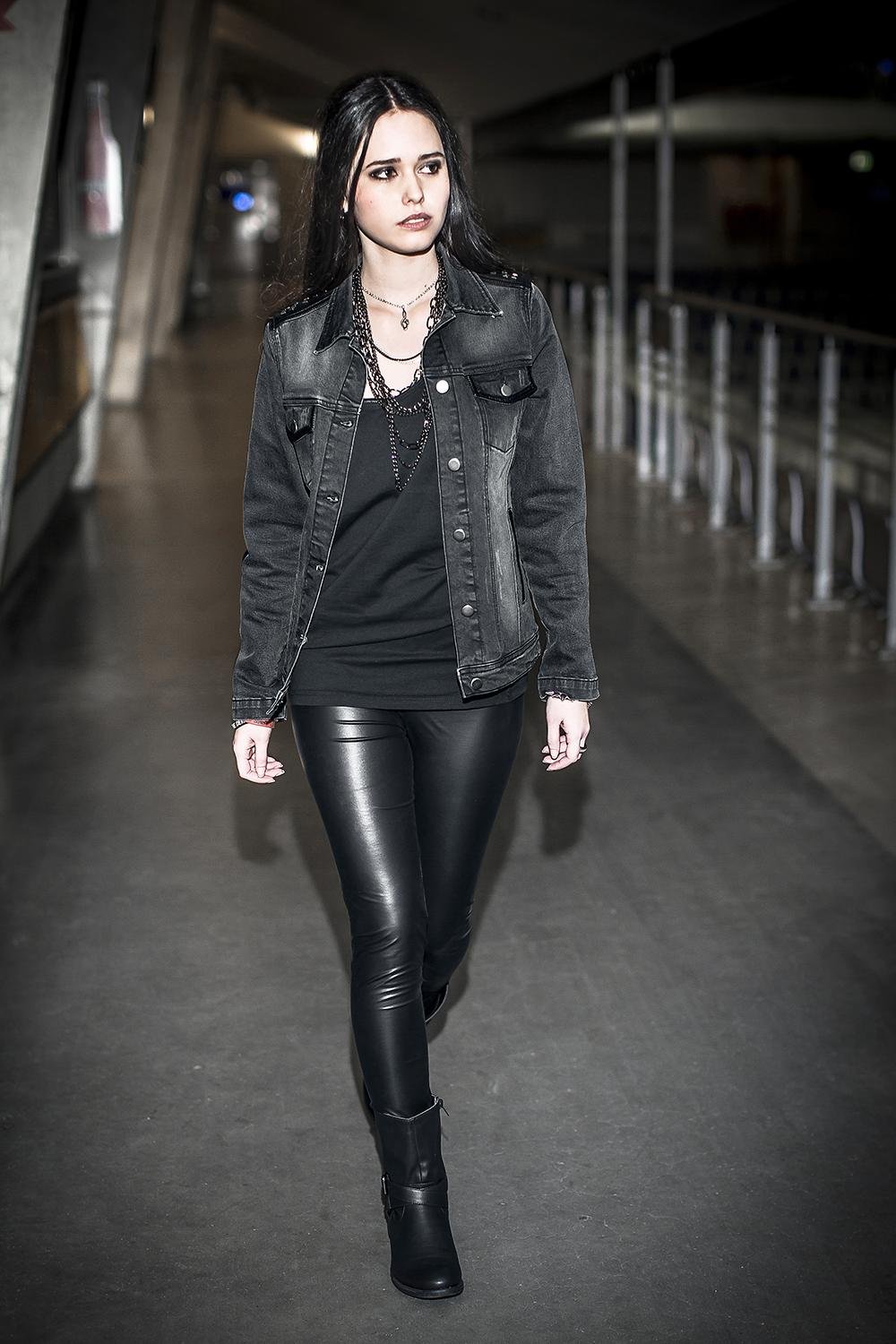 black-premium-by-emp-leggings-leder-optik-damen-schwarz-l image 3
