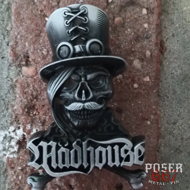 m-dhouse-skull-3d-pin-anstecker-antik-silber-5-cm image 1