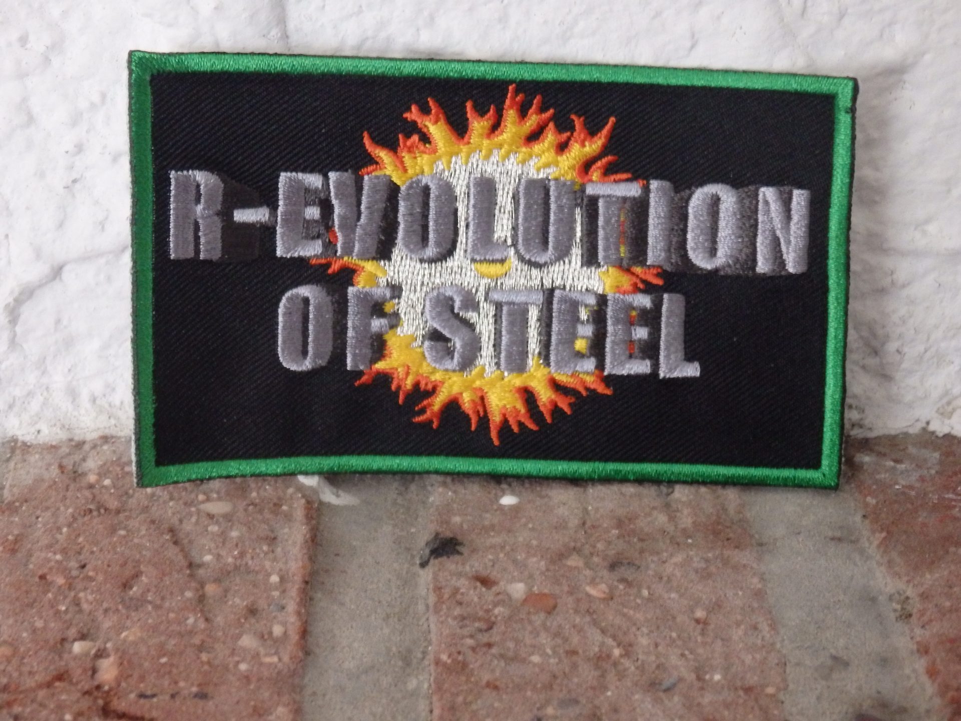 poser667-r-evolution-of-steel-patch-normal-gestickt-10-5-cm image 5