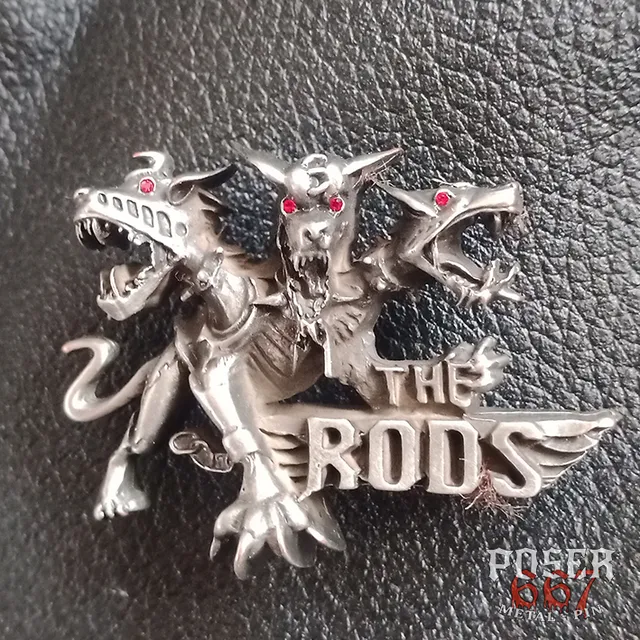 the-rods-brotherhood-of-metal-3d-pin-antik-silber-rote-augen image 1