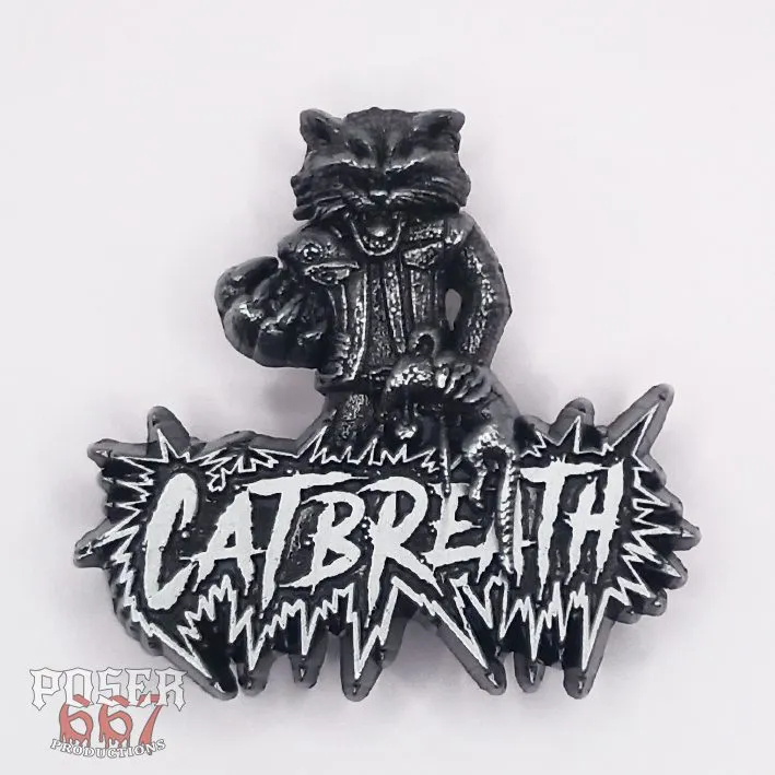 poser667-catbreath-fat-freddy-3d-pin-anstecker-antik-silber-5cm image 1