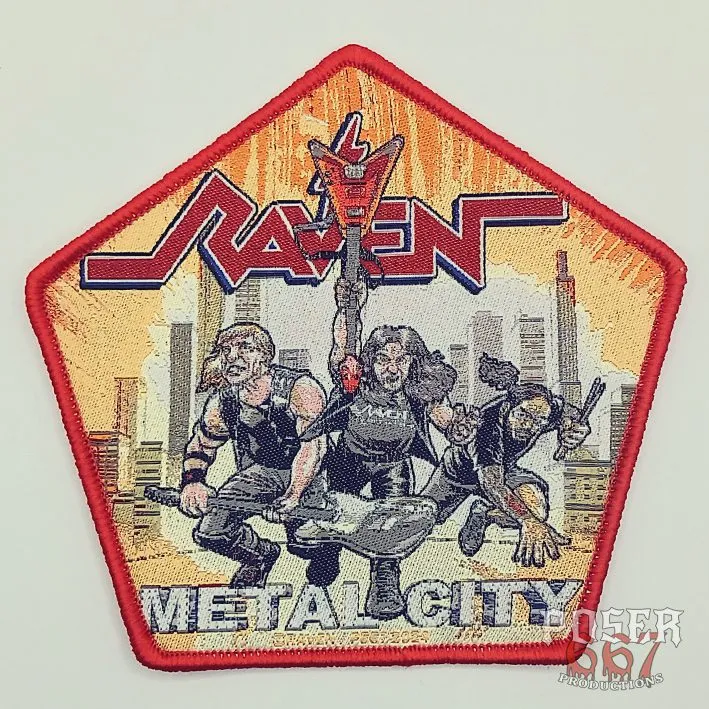 raven-metal-city-aufn-her-gewebt-schwarzer-rand-9-5-cm image 1