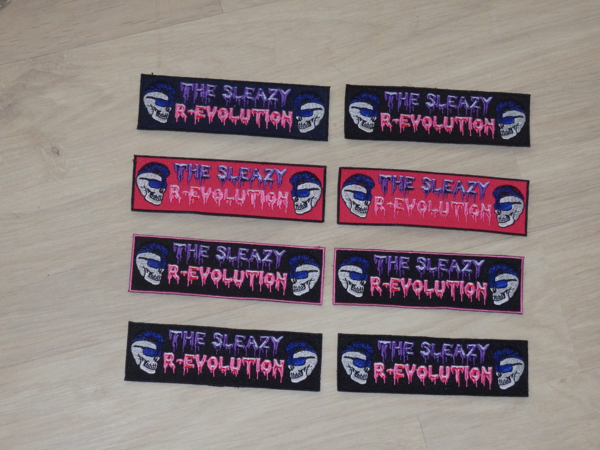 sleazy-r-evolution-patch-aufn-her-gestickt-12-5-cm image 1