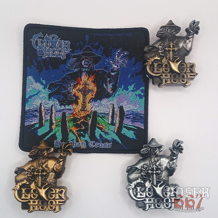 poser667-3d-pin-cloven-hoof-heathen-cross-pin-antik-silber image 2