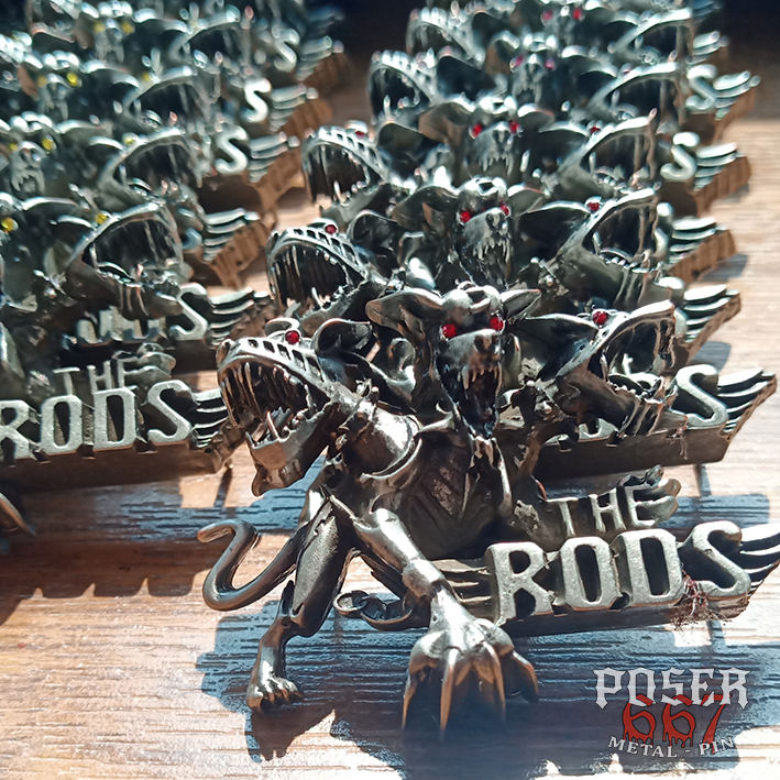 the-rods-brotherhood-of-metal-3d-pin-antik-silber-rote-augen image 3